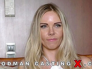 Florane Russell Casting
